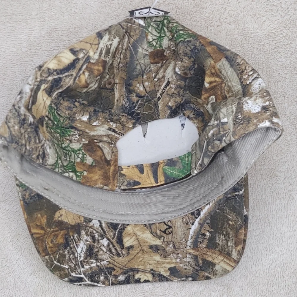Realtree Wild Buck Embroidered Camouflage Adjustable Men Hat NWT Sporty Outdoors